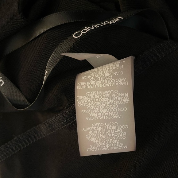 Black Blouse with Ruffles at Collar and Sleeves Calvin Klein Size Medium - Picture 4 of 6